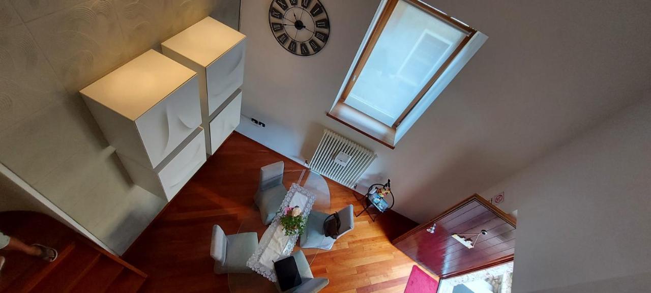 Casa Liu Apartment Брентонико Екстериор снимка