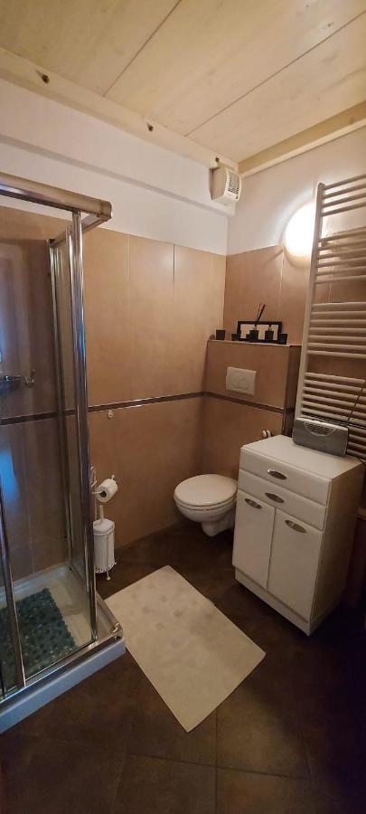 Casa Liu Apartment Брентонико Екстериор снимка